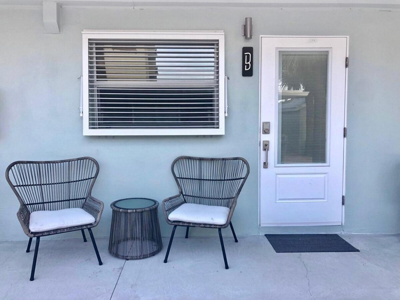 Boutique Vacation Rental Complex At Beach Cocoa Beach Exterior photo
